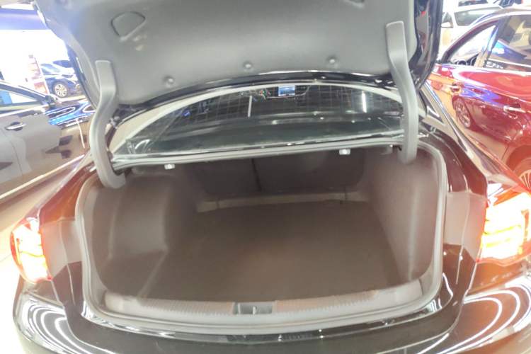 Used Buick Regal 2024 25T Deluxe Edition
