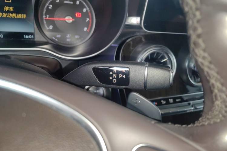 Used Mercedes-Benz GLC 2016 GLC 260 4MATIC Dynamic Edition