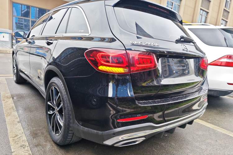 Used Mercedes-Benz GLC 2022 GLC 260 L 4MATIC Luxury Model Rear Left 45 Deg