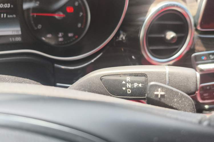 Used Mercedes-Benz V-Class 2018 V 260 Avantgarde Edition China VI Gear Lever