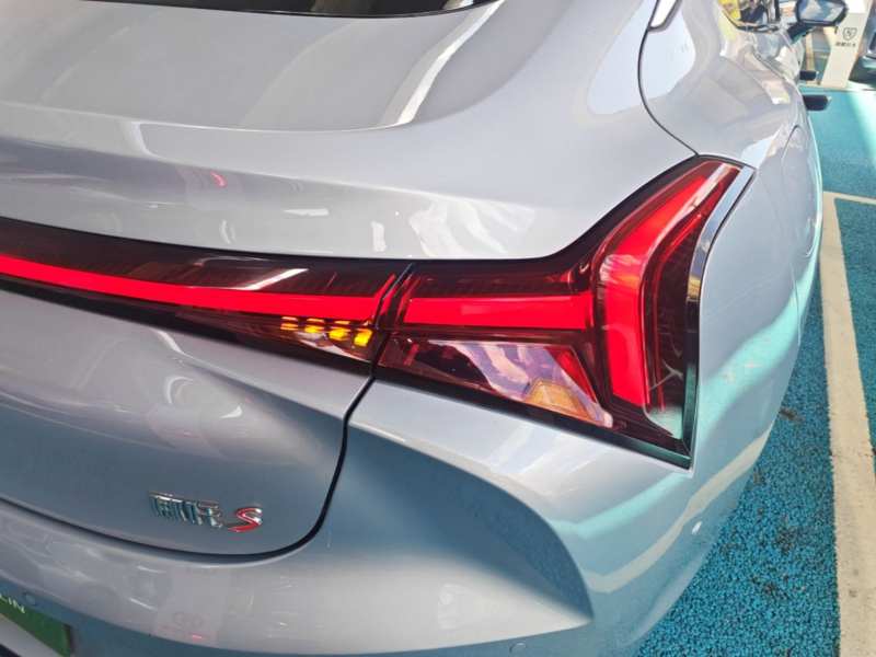 Used NETA S 2022 All-Electric 715 km Range Rear-Drive Deluxe Version — 7