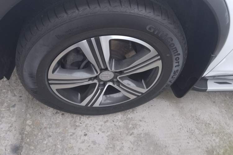 Used BYD Tang 2019 2.0T Automatic SmartConnect Luxury Edition 5 Seats China VI Standard