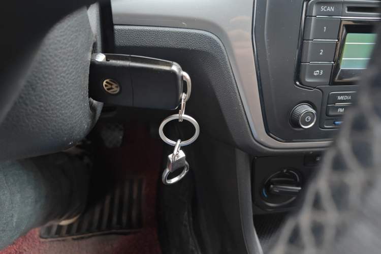 Used Volkswagen Lavida 2015 1.6L Manual Fashion Edition Vehicle Key