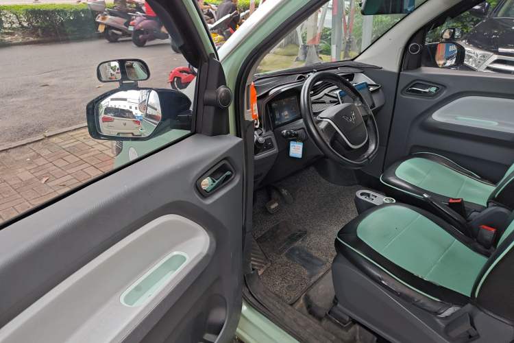 Used Wuling Hongguang MINIEV 2021 Macaron Premium Model – Lithium Iron Phosphate