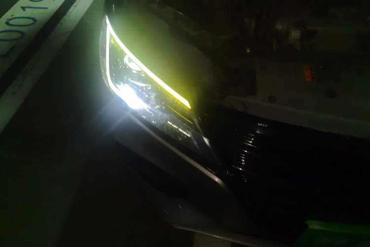 Used Roewe i5 2019 GL 20T Automatic 4G Connected & Ultra-Cool Play Edition