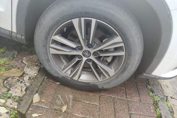 Used BYD Song Pro 2019 1.5T Automatic Elite Edition
