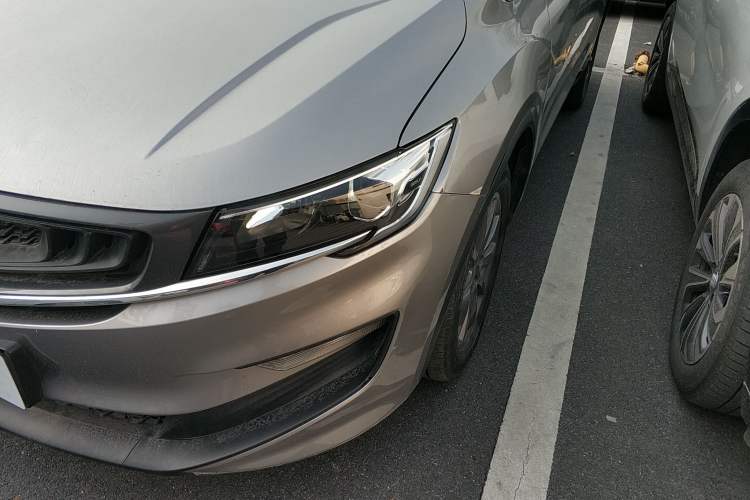 Used Geely Auto Jiajie 2021 1.8TD DCT Comfort Model Left Front Headlight