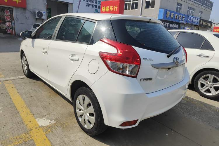 Used Toyota YARiS L Zhi Xuan 2015 1.5E Automatic Charm Edition