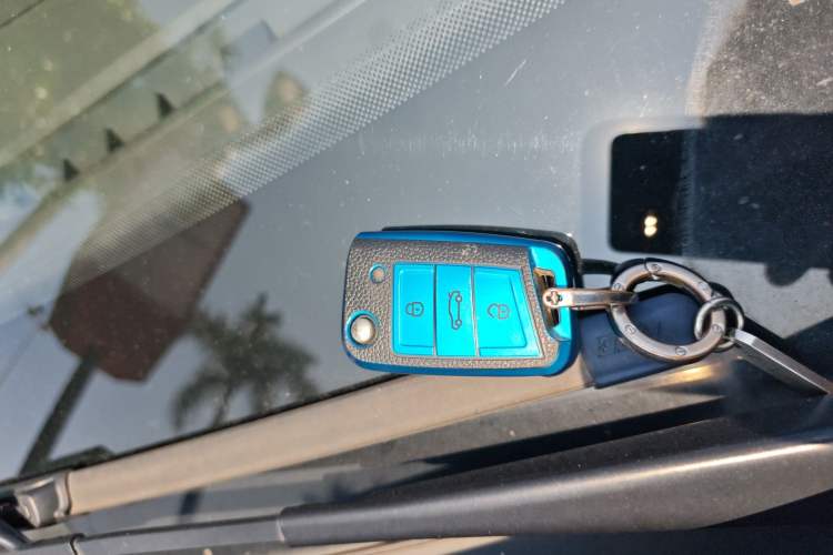 Used Volkswagen Tayron 2019 330TSI Two-Wheel Drive Luxury Model China VI Standard Vehicle Key