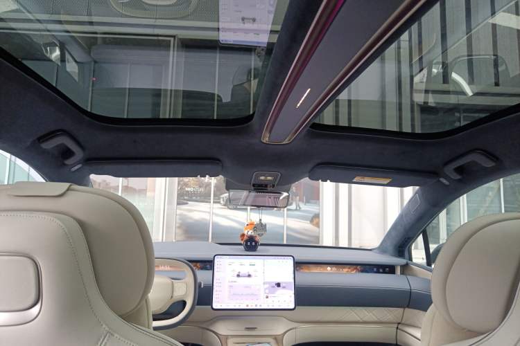 Used Nio ET9 2025 100kWh Signature Edition
