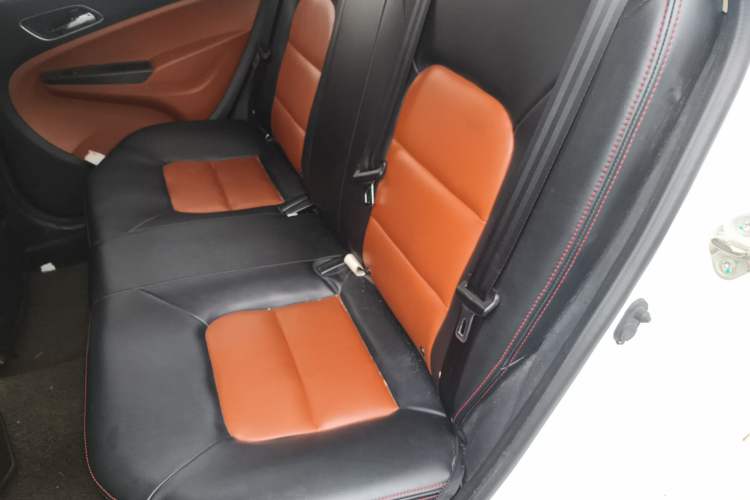 Used Geely Auto Diamond 2016 1.5L Manual Elite Edition
