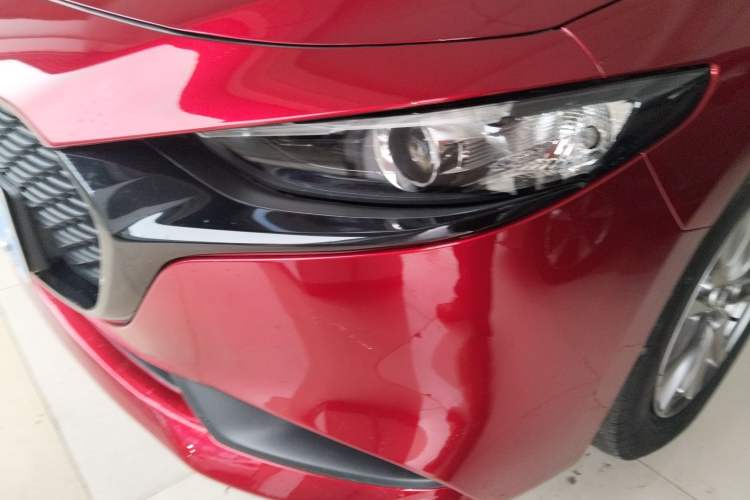 Used Mazda Mazda 3 Axela 2020 1.5L Automatic Luxury Version
