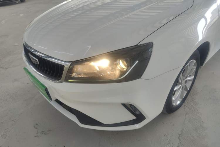 Used Geely Auto Emgrand 2021 UP 1.5L CVT Luxury Model Left Front Headlight