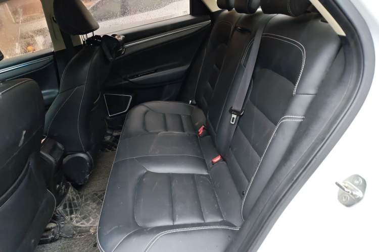 Used Geely Auto Emgrand GL 2018 1.4T DCT Elite Smart Connectivity Version
