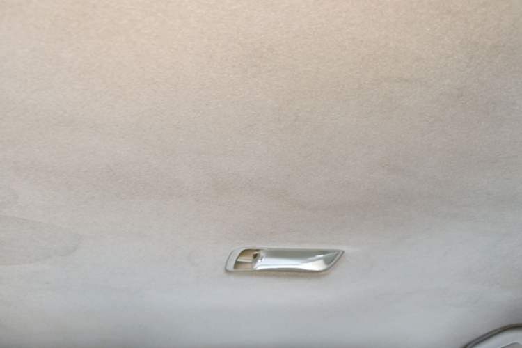 Used Nissan Livina 2013 Jingrui 1.6XL Manual Comfort Edition Headliner