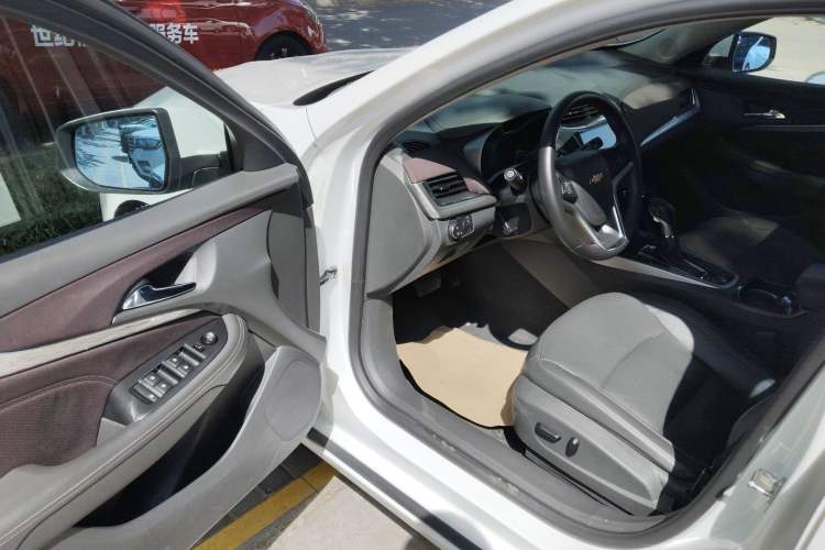 Used Chevrolet Malibu 2016 2.4L Automatic Luxury Edition