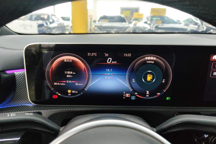 Used Mercedes-Benz A-Class 2020 Facelift A 180 L Sport Sedan Special Configuration
