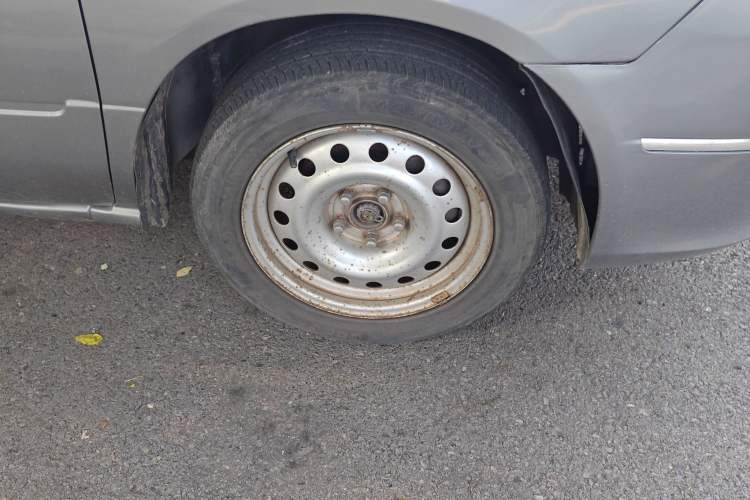 Used Dongfeng Shuaike 2010 1.6L Manual Utility Version