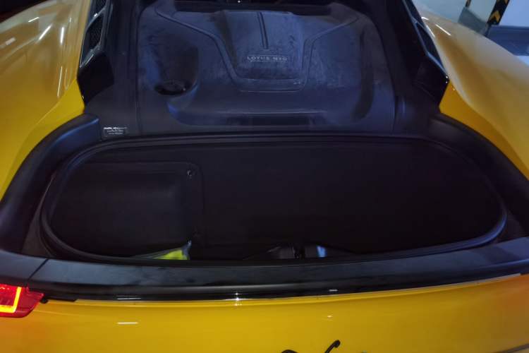 Used Lotus EMIRA 2023 2.0T First Edition