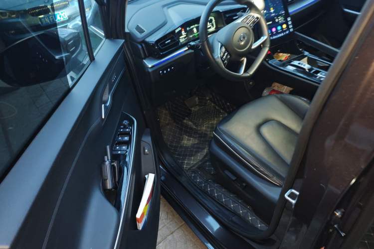 Used Hyundai Custo 2024 380TGDi TOP Premium SmartCare Flagship Edition Driver Seat