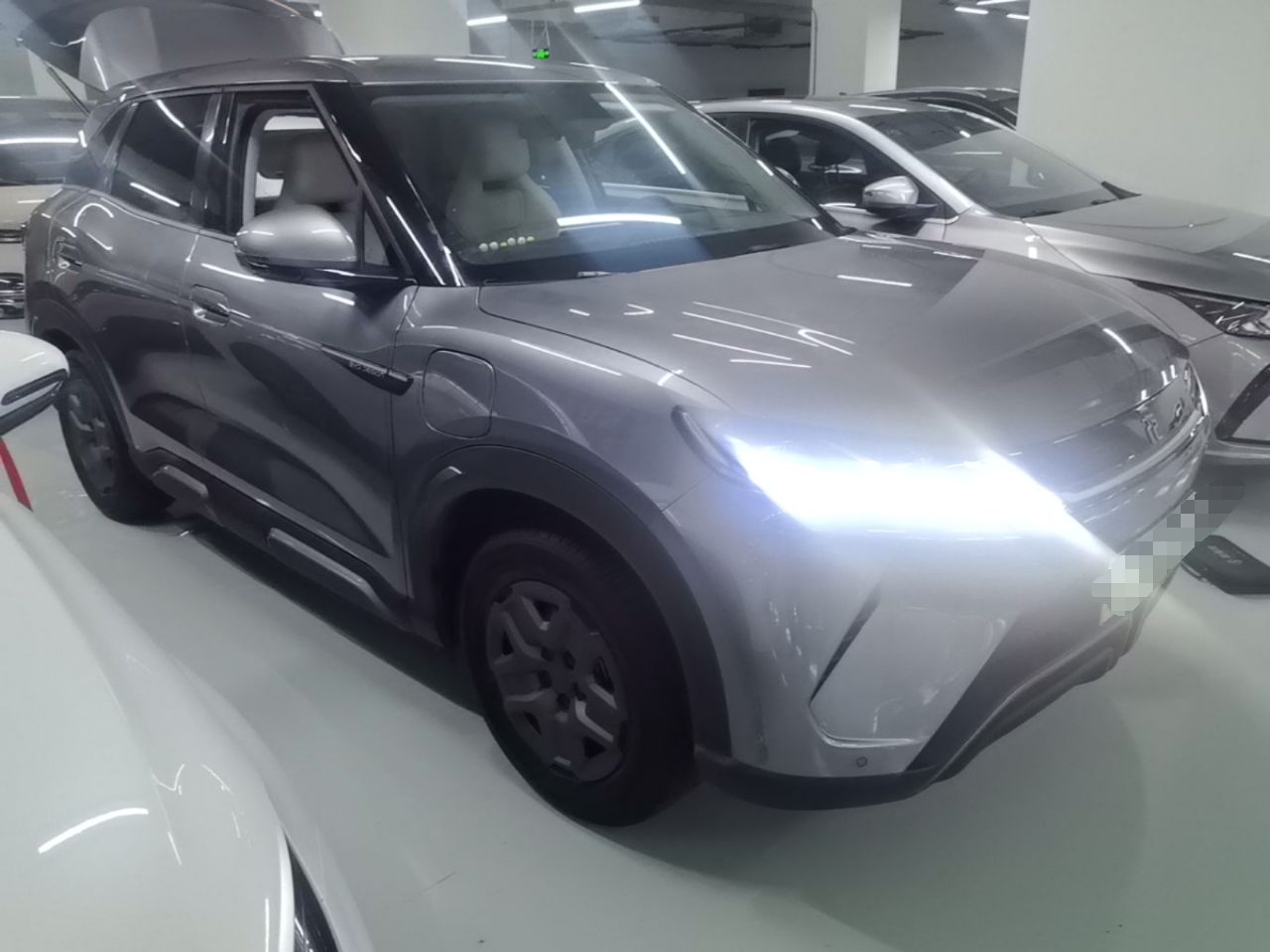 BYD Yuan UP 2025 Intelligent Driving Version 401 KM Dynamic Edition — снимка 3