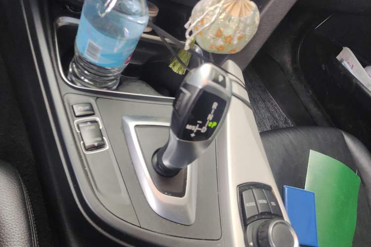 Used BMW 3 Series 2014 320i Sport Edition
