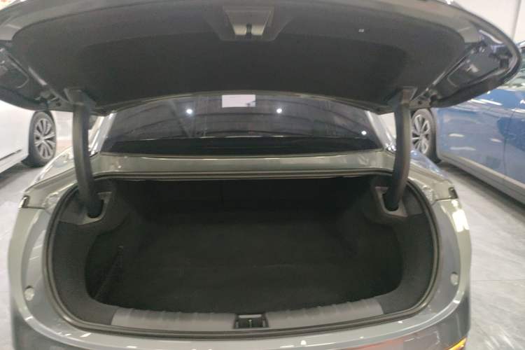 Used Zeekr 007 2024 Rear-Drive Intelligent Driving Version 75 kWh
