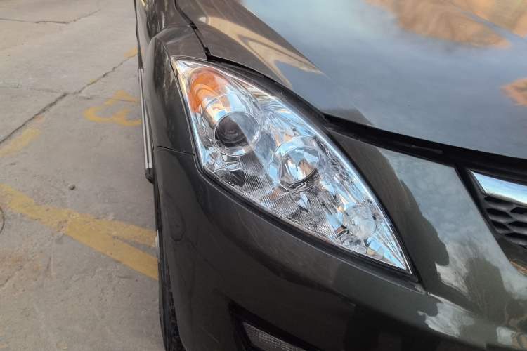 Used Haval H5 Classic 2012 European-style Edition 2.0L Two-Wheel Drive Luxury Model
