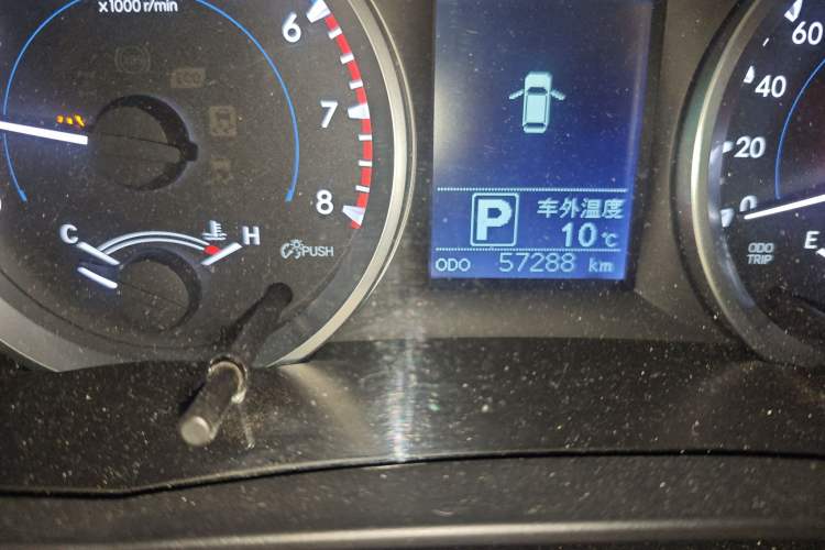 Used Toyota Highlander 2018 2.0T Four-Wheel Drive Elite Edition 7 Seats China VI Standard