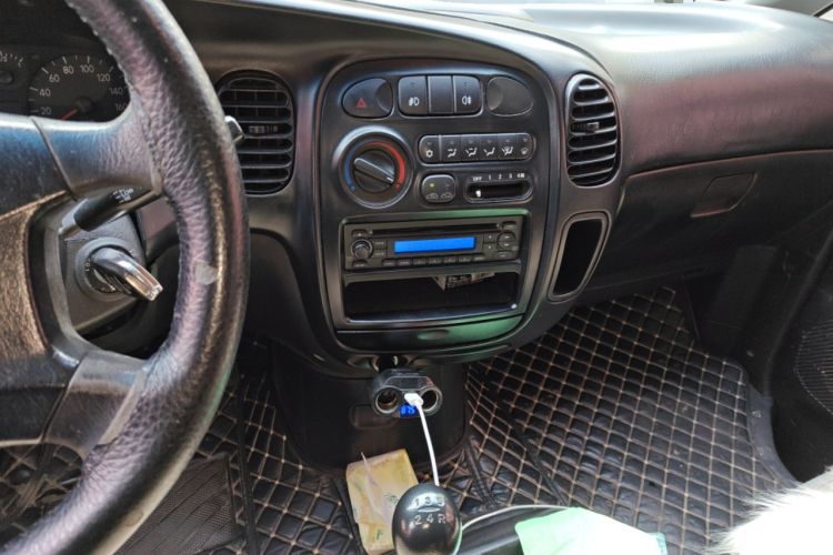 Used JAC Group Refine 2011 2.0L Shuttle Gasoline Comfort Edition HFC4GA3