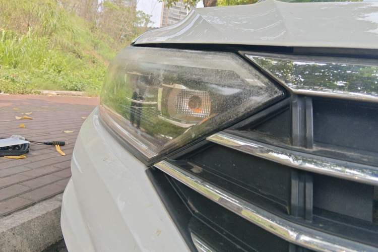 Used Volkswagen Sagitar 2019 280TSI DSG Comfort Version China VI Standard Right Front Headlight