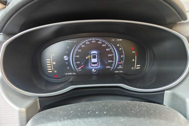 Used Geely Auto Emgrand X7 Sport 2018 1.8TD Automatic Two-Wheel Drive Smart Connect 4G Internet Edition