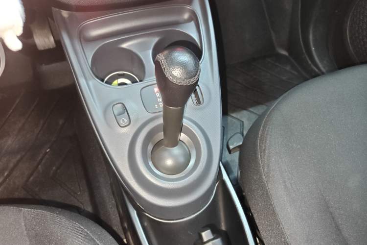 Used smart forfour 2016 1.0L 52 kW Dynamic Edition