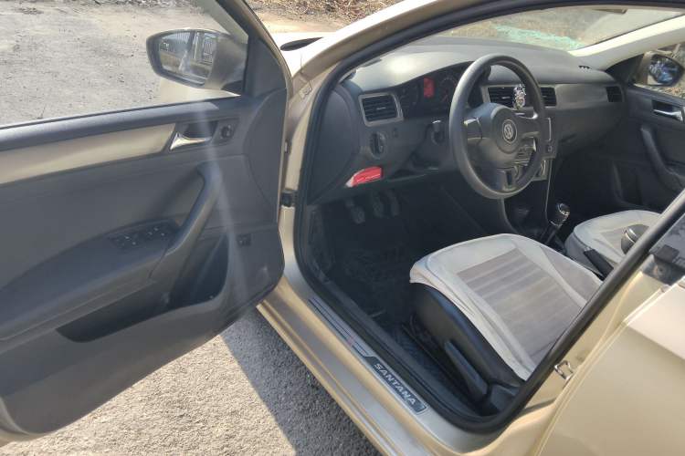 Used Volkswagen Santana 2013 1.4L Manual Comfort Edition Driver Seat