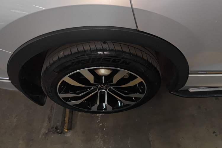 Used Volkswagen Tiguan L 2021 330TSI Automatic Two-Wheel Drive R-Line Flagship Edition