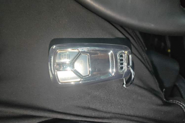 Used Audi A4L 2020 40 TFSI Fashion Dynamic Model Interior 1