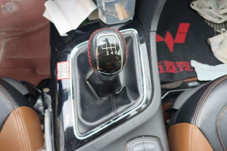 Used Soueast DX7 2015 1.5T Manual Elite Model