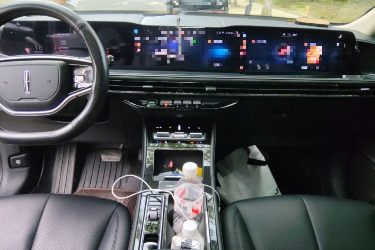 Used Lincoln Corsair 2024 2.0T Two-Wheel Drive Deluxe Edition
