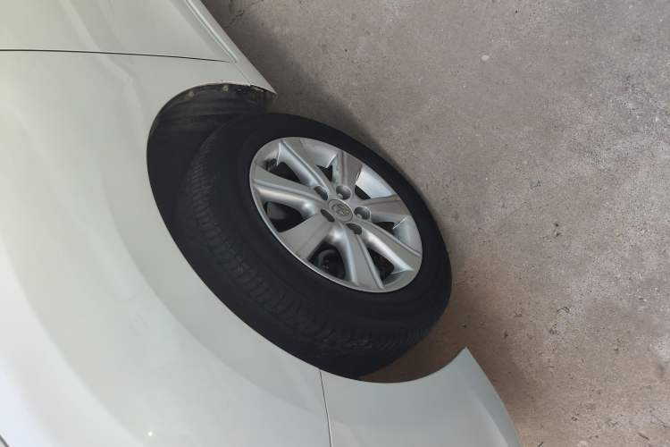 Used Toyota Verso 2014 Starlight 180E CVT Elite Edition