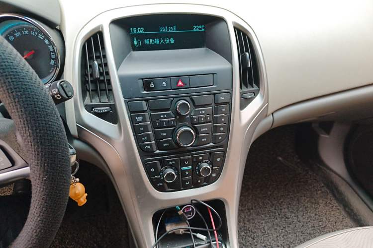 Used Buick GT 2012 XT 1.6L Manual Entry-Level Model