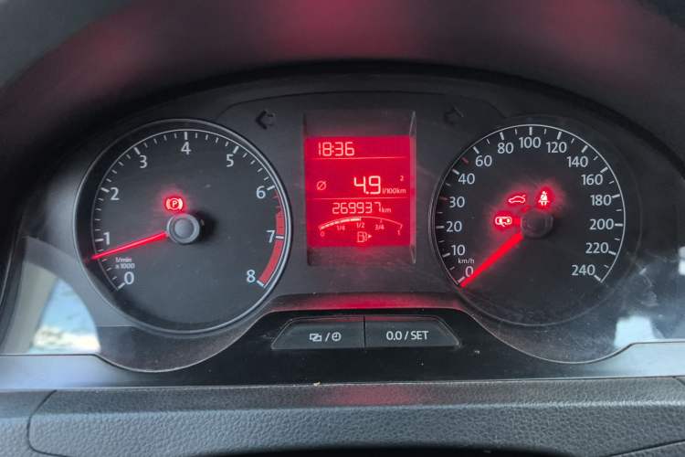 Used Volkswagen Santana 2015 1.6L Manual Comfort Edition Instrument Cluster