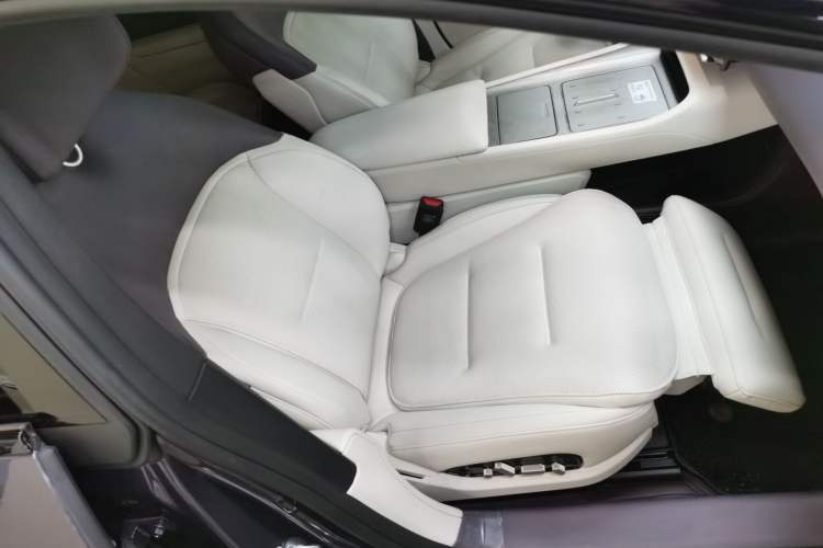 Used Avatr 12 2024 Updated Version 700 Three-Laser Rear-Wheel Drive Luxury Edition
