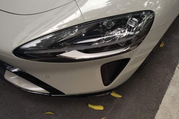 Used Xiaomi Auto SU7 2024 Rear-Drive Long-Range Intelligent Driving Version