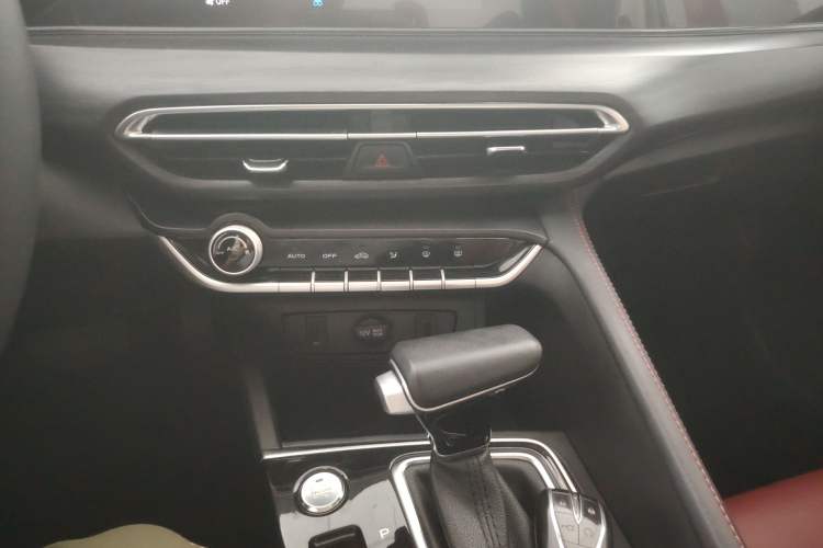 Used CHANGAN Eado 2020 PLUS Blue Whale NE 1.4T GDI DCT Flagship Model
