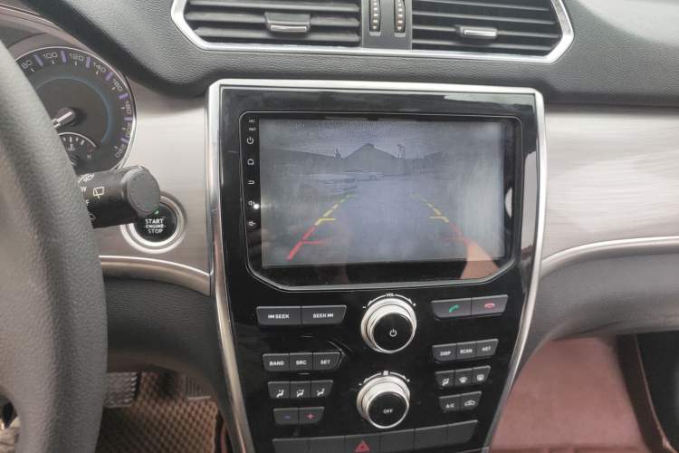 Used Haval H2 2017 Red-Label 1.5T Manual Two-Wheel Drive Comfort Model