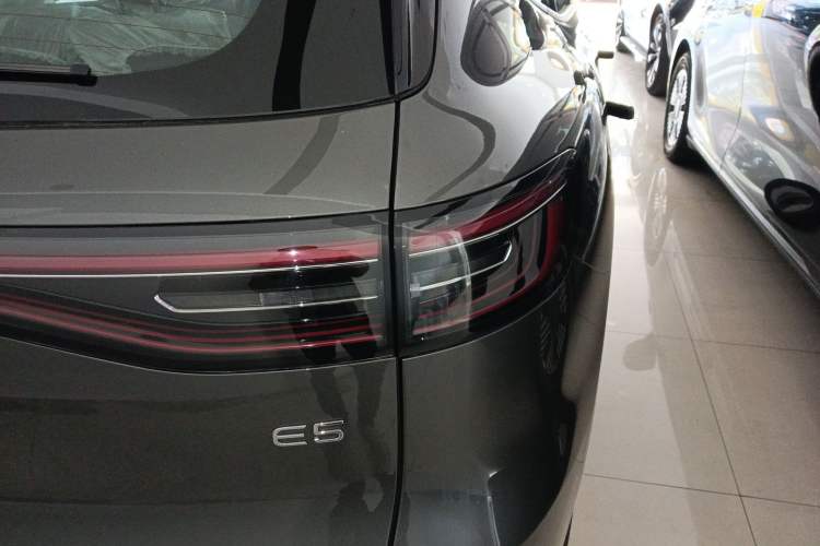 Used Geely Galaxy E5 2026 Model 610km Long-Distance Edition