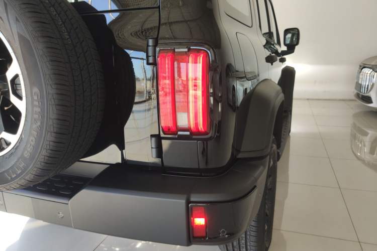 Used Tank 300 New Energy 2025 Hi4-T