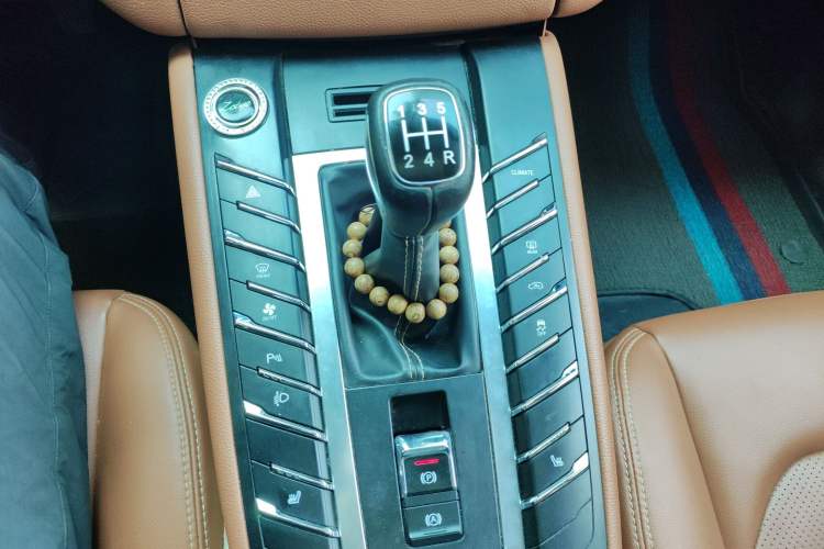 Used Zotye SR9 2017 2.0T Manual "Ultimate Heart" Edition