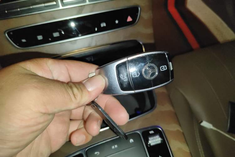 Used Mercedes-Benz E-Class 2021 Facelift E 300 L Stylish Edition