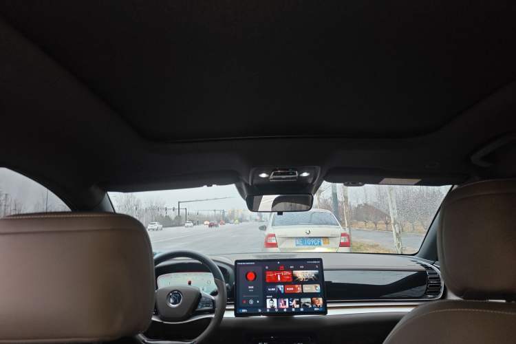 Used BYD Han 2023 EV Champion Edition 605KM Front-Drive Premium Model
